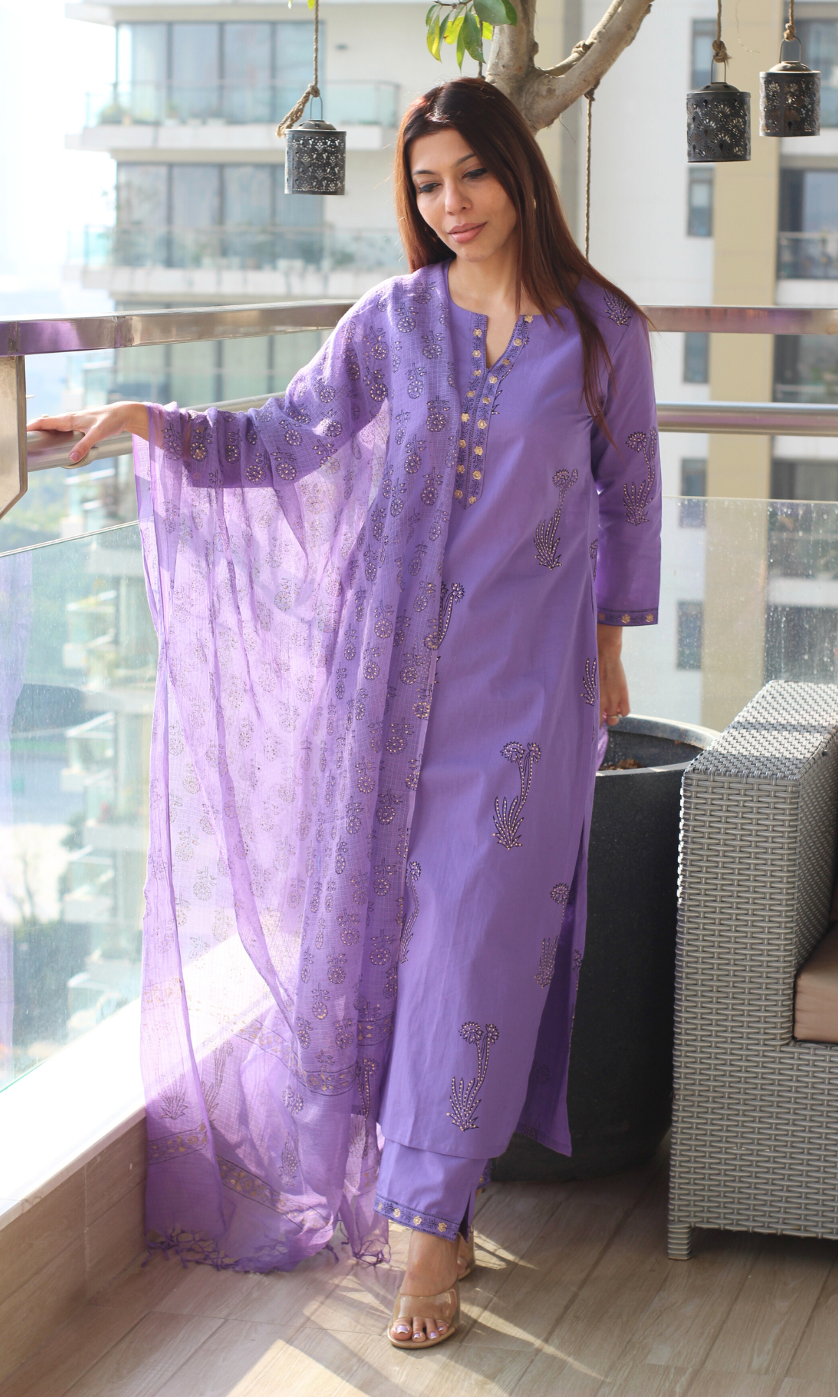 Cotton Orchid & Gold Handblock Mughal Print Kurta , Pants & Printed Kota Doria Dupatta