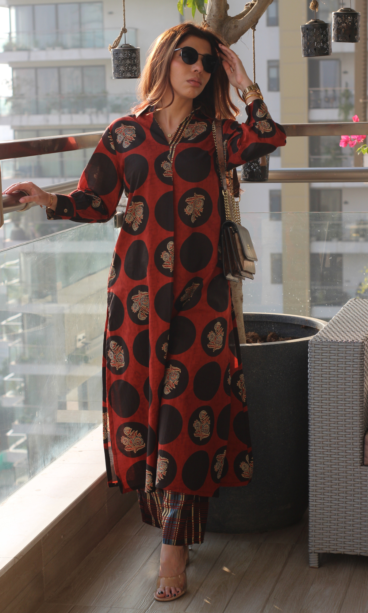 Brick Red Circles Collared Pleated Kurta & Pant