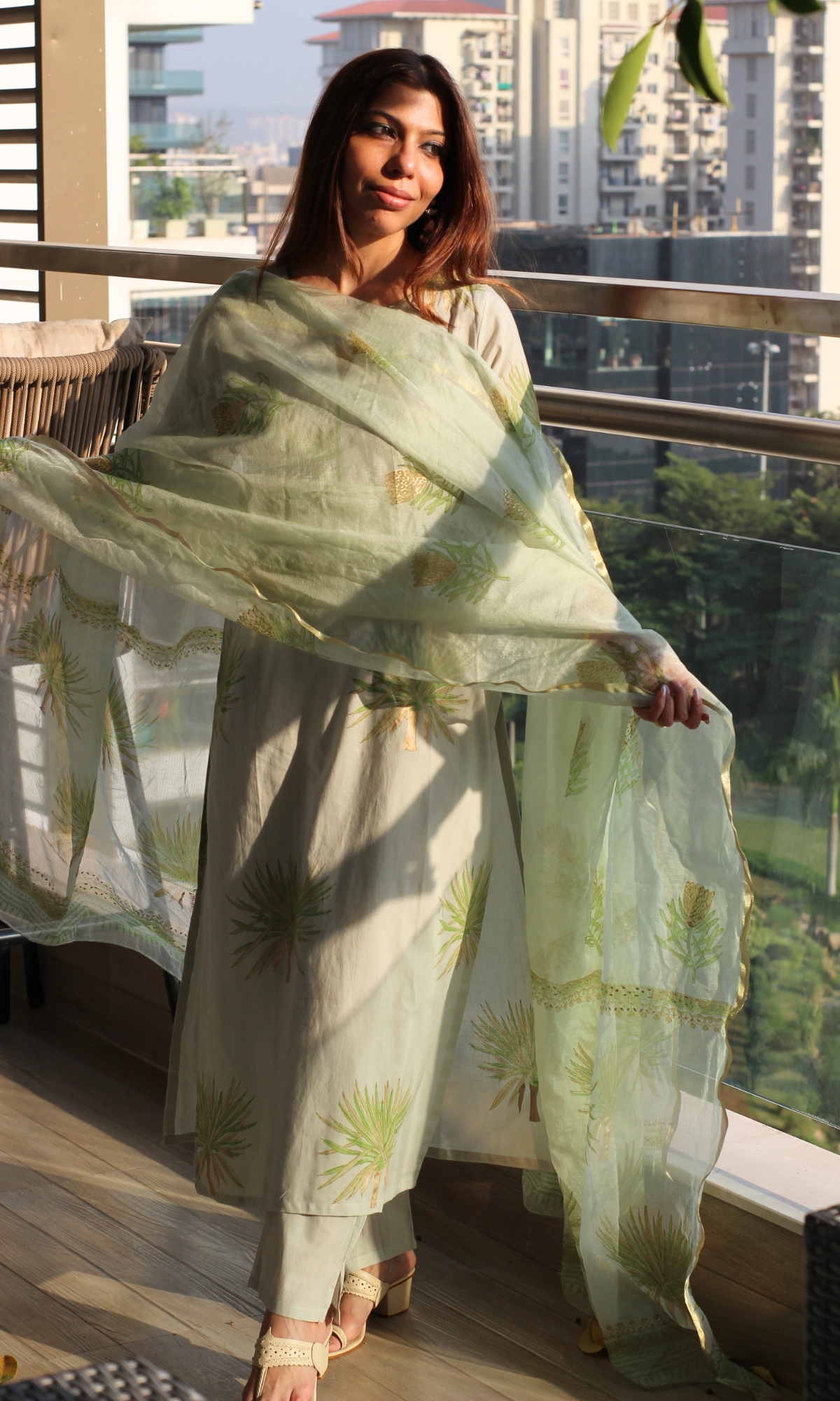 Noori Pista Handblock Mughal Gold Print Kurta, Kota Silk Dupatta & Cotton Pants