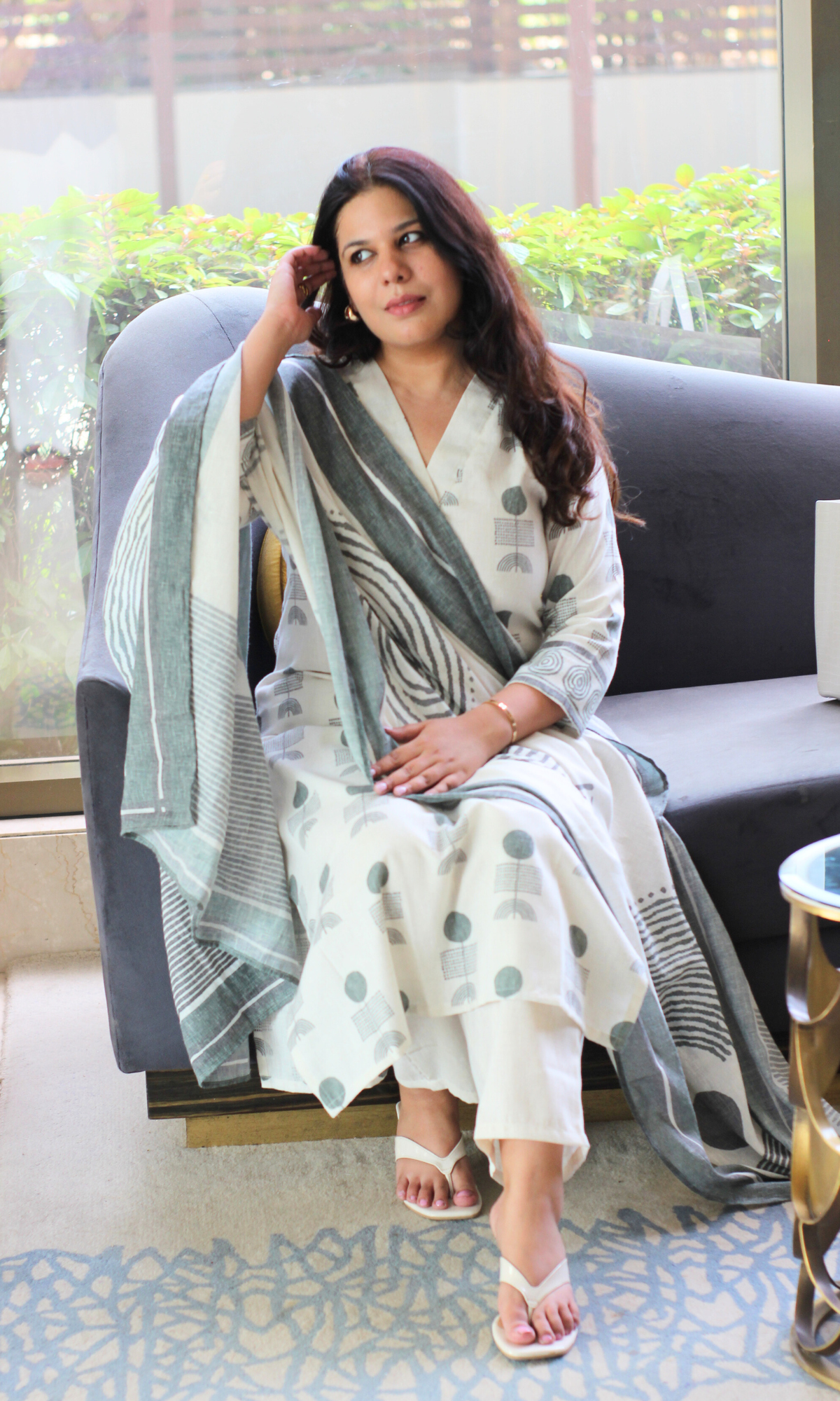 Linen Blend Off White Leaf Print Kurta, Dupatta & Cotton Pants