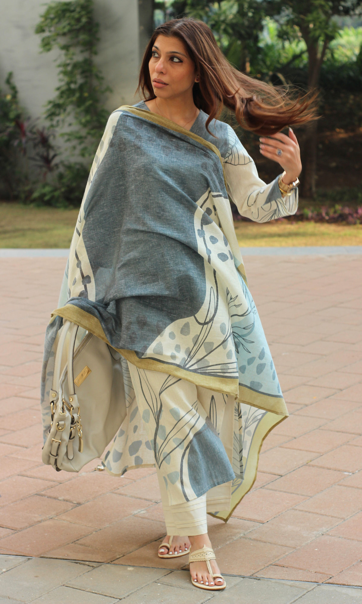 Linen Blend Beige Dunes Kurta, Dupatta & Cotton Pants