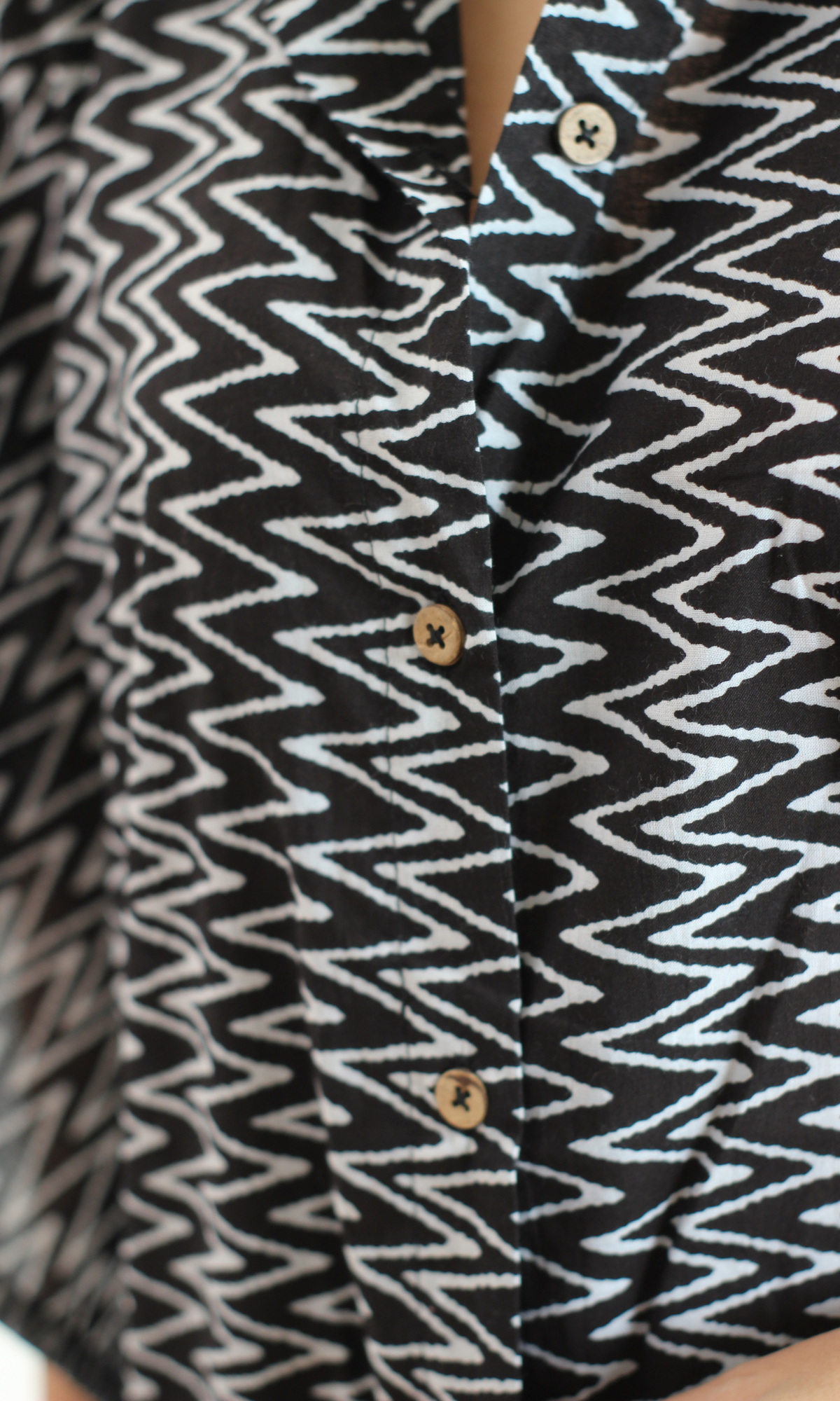 Black Maze Printed Kaftan Style Kurta & Pants