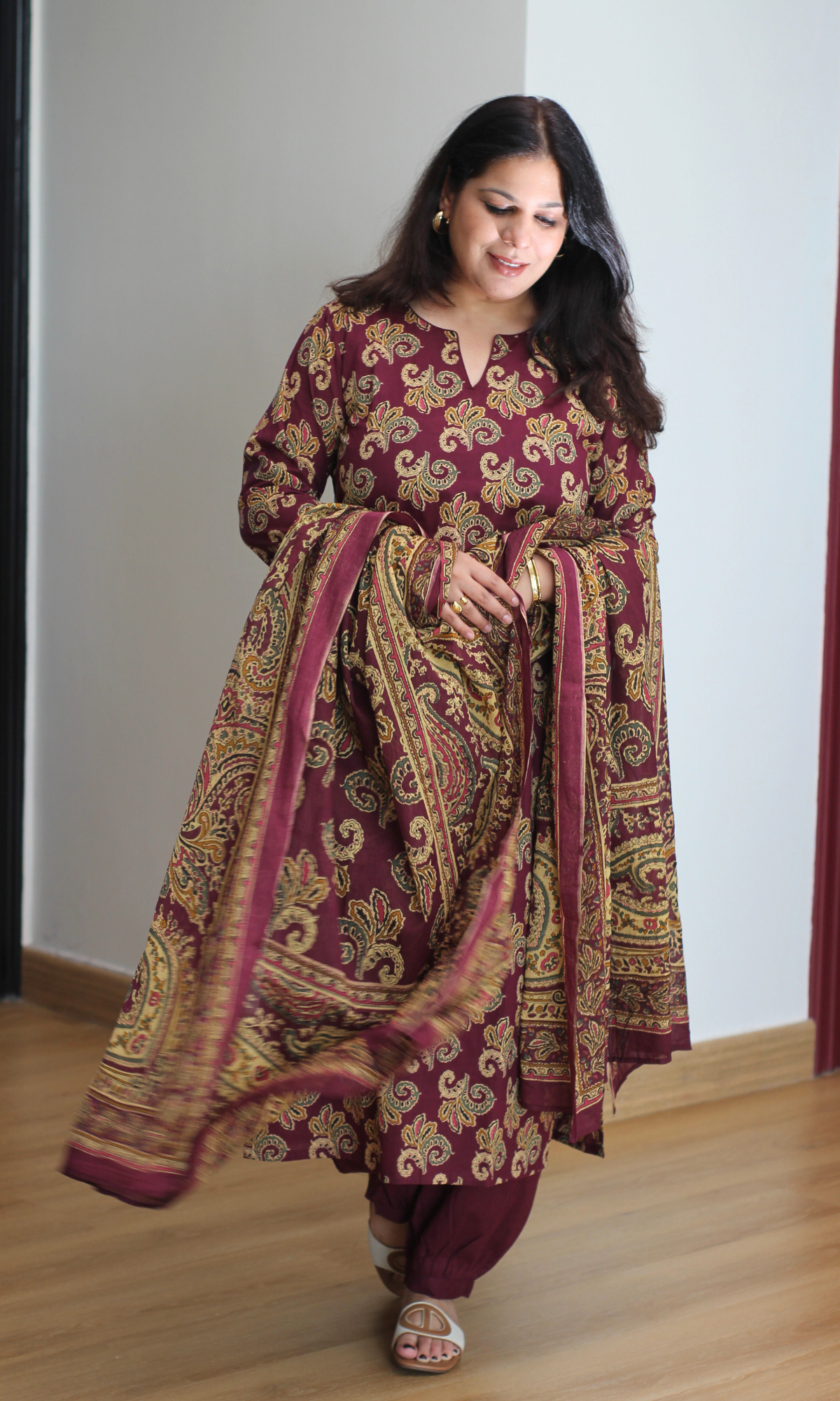 Burgundy Kashni Gul Printed Cotton Kurta, Dupatta & Afghani Style Pant