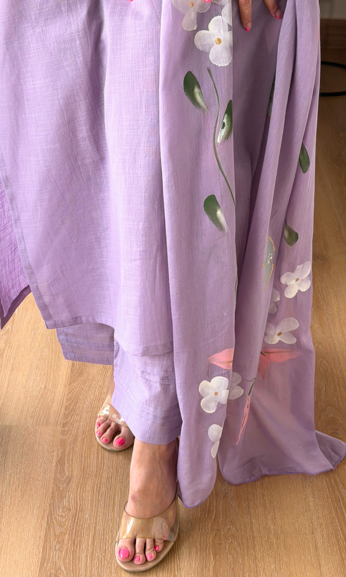 Lavender Slub Kurta with Pant & Mul Handpainted Dupatta