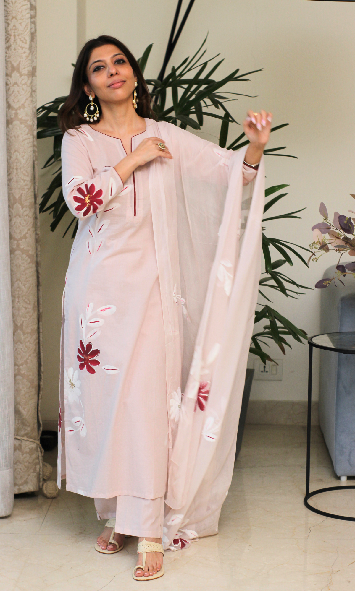 Pale Pink & Maroon Hand Painted Kurta, Chiffon Dupatta & Cotton Pants