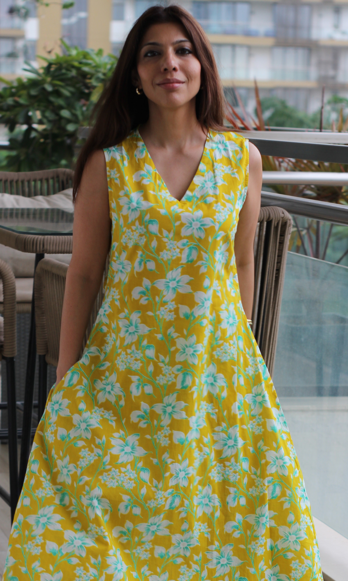 Sunlit floral A Line Sleeveless Kurta with Pants