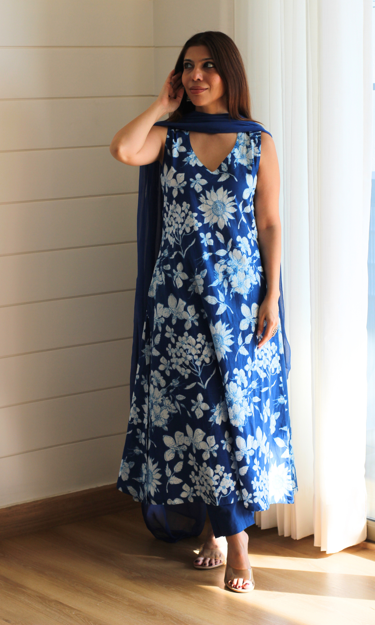 Blue Blossom A Line Sleeveless Kurta, Solid Pants & Chiffon Dupatta