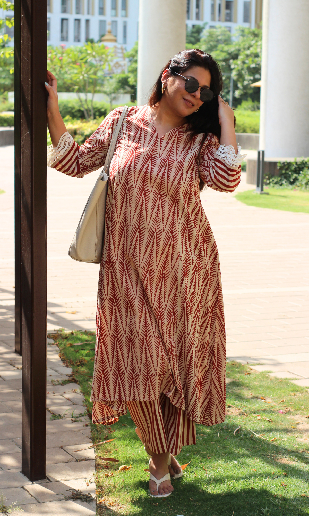 Cotton Handblock Red Leafline A line , Laced Sleeve Kurta with Pants