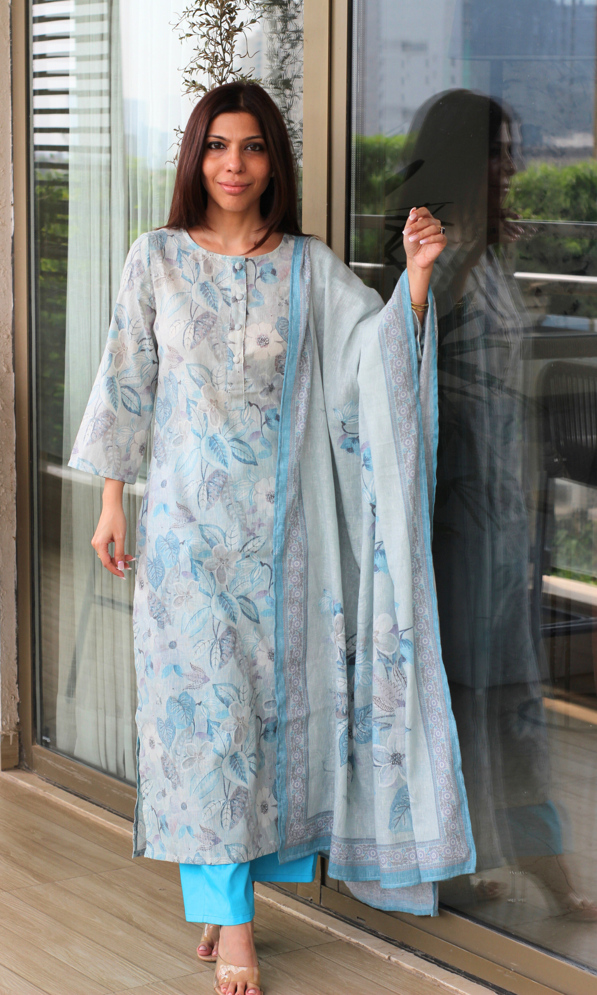 Duchessé Blue Linen Blend Printed Kurta , Dupatta & Cotton Bottoms