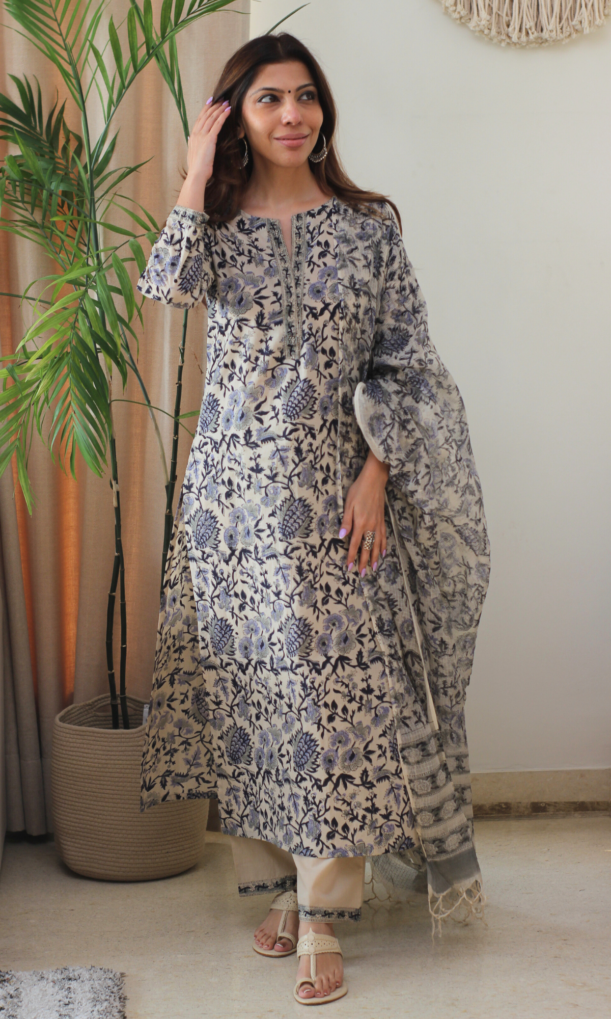 Saira Neelam Kalamkari Print Kurta, Kota Dupatta & Cotton Pants