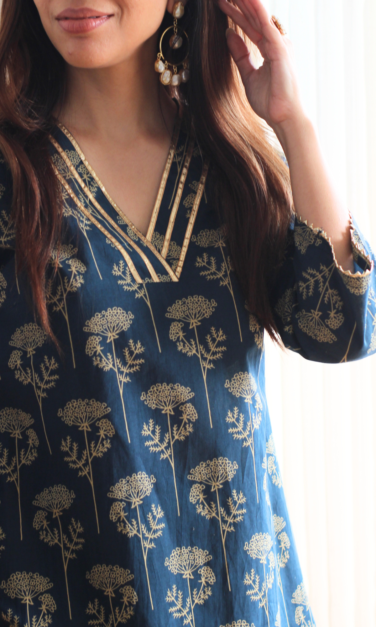 Cotton Peacock Teal & Gold Mughal Print Kurta & Pant