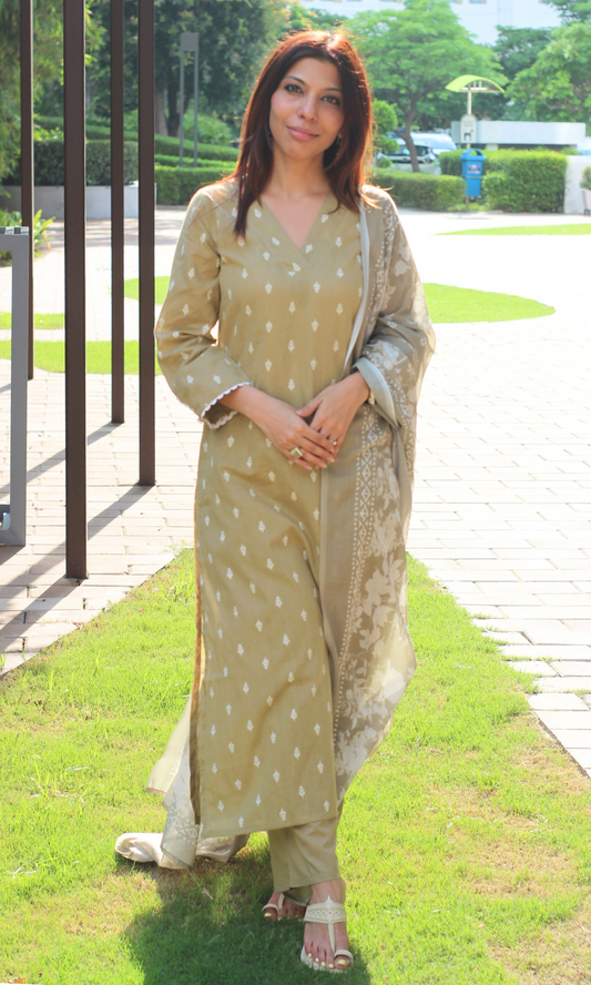 Cotton Forest Taupe Dobby Kurta, Cotton Pants & Printed Dupatta