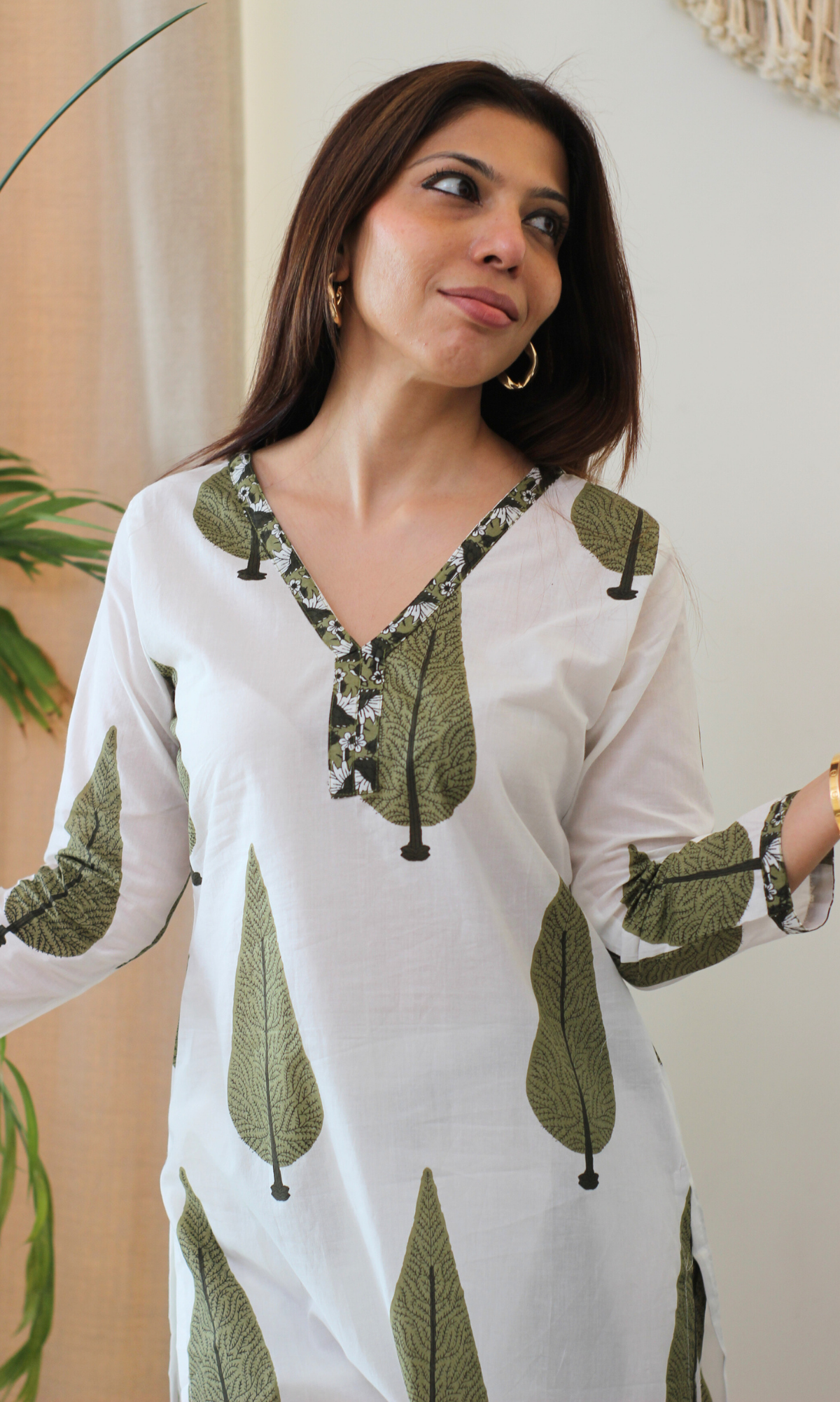 Cotton Ivory Leaf Printed Kurta & Pant