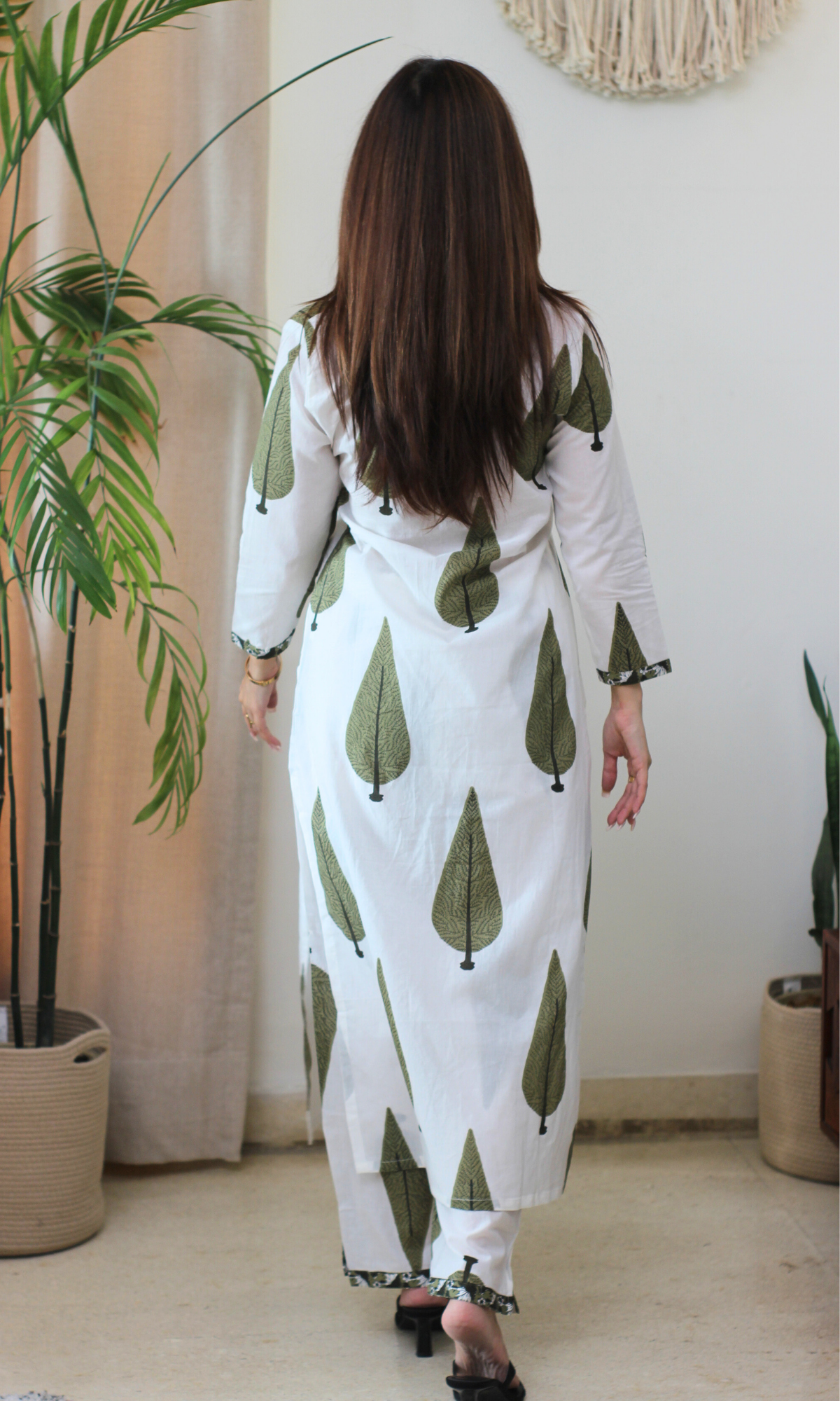 Cotton Ivory Leaf Printed Kurta & Pant