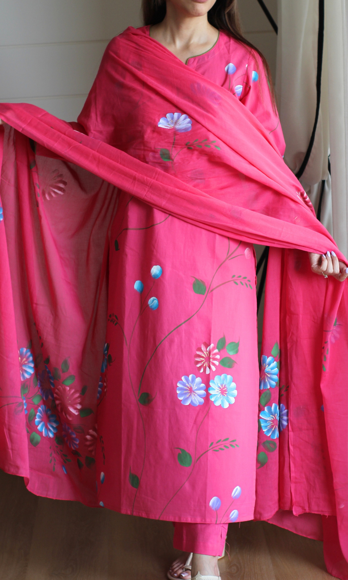 Cotton Magenta & Blue Handbrush Painted Kurta , Dupatta & Pants