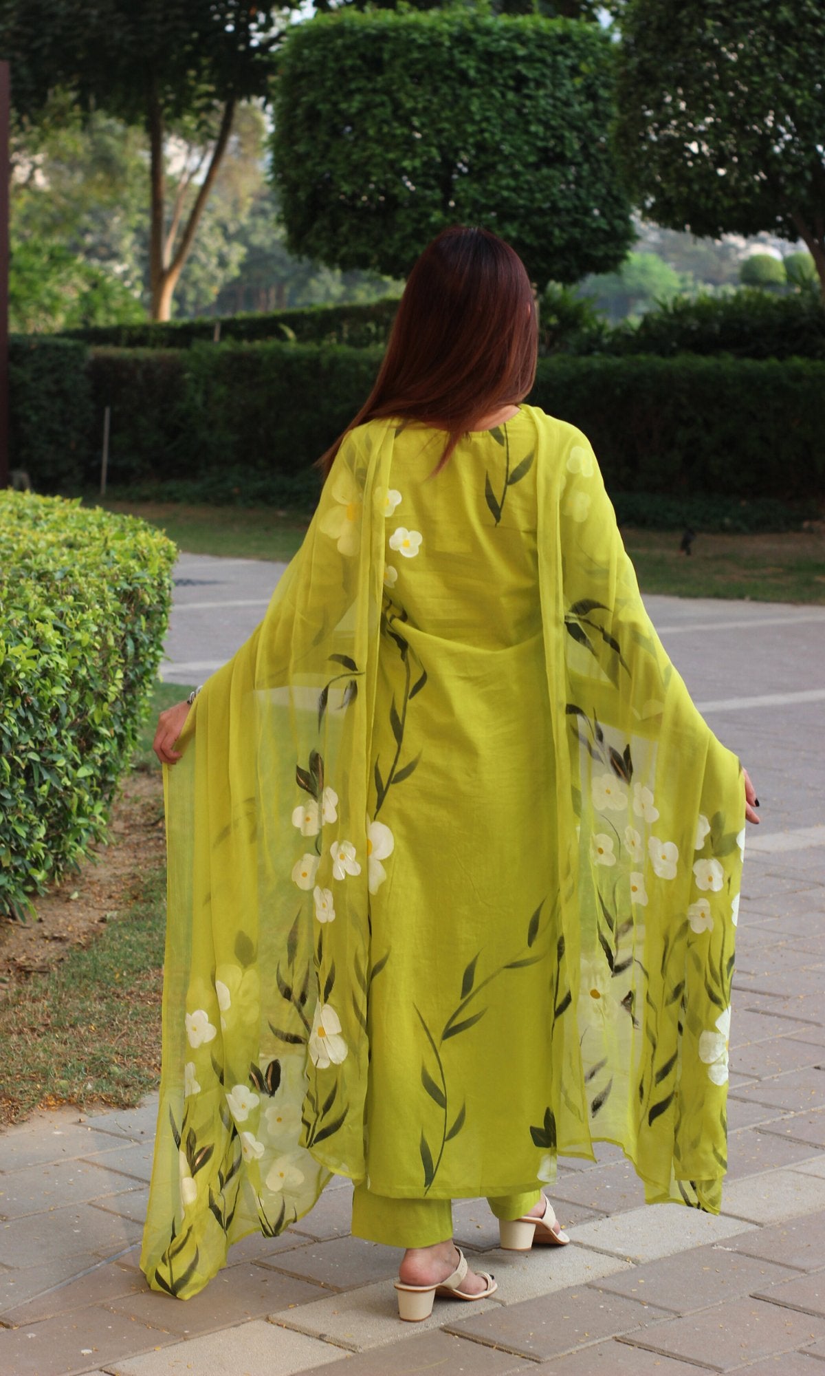 Cotton Alge Green Handbrush Painted Suit with Chiffon Handpainted Dupatta - Baareeki