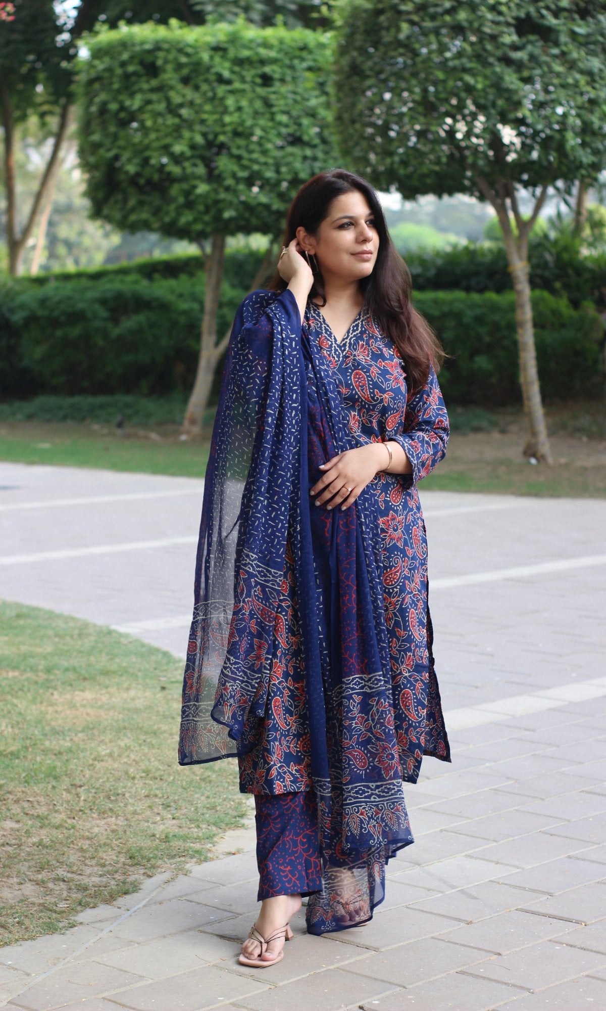 Cotton Badmeri Print Blue Suit with Chiffon Printed Dupatta - Baareeki