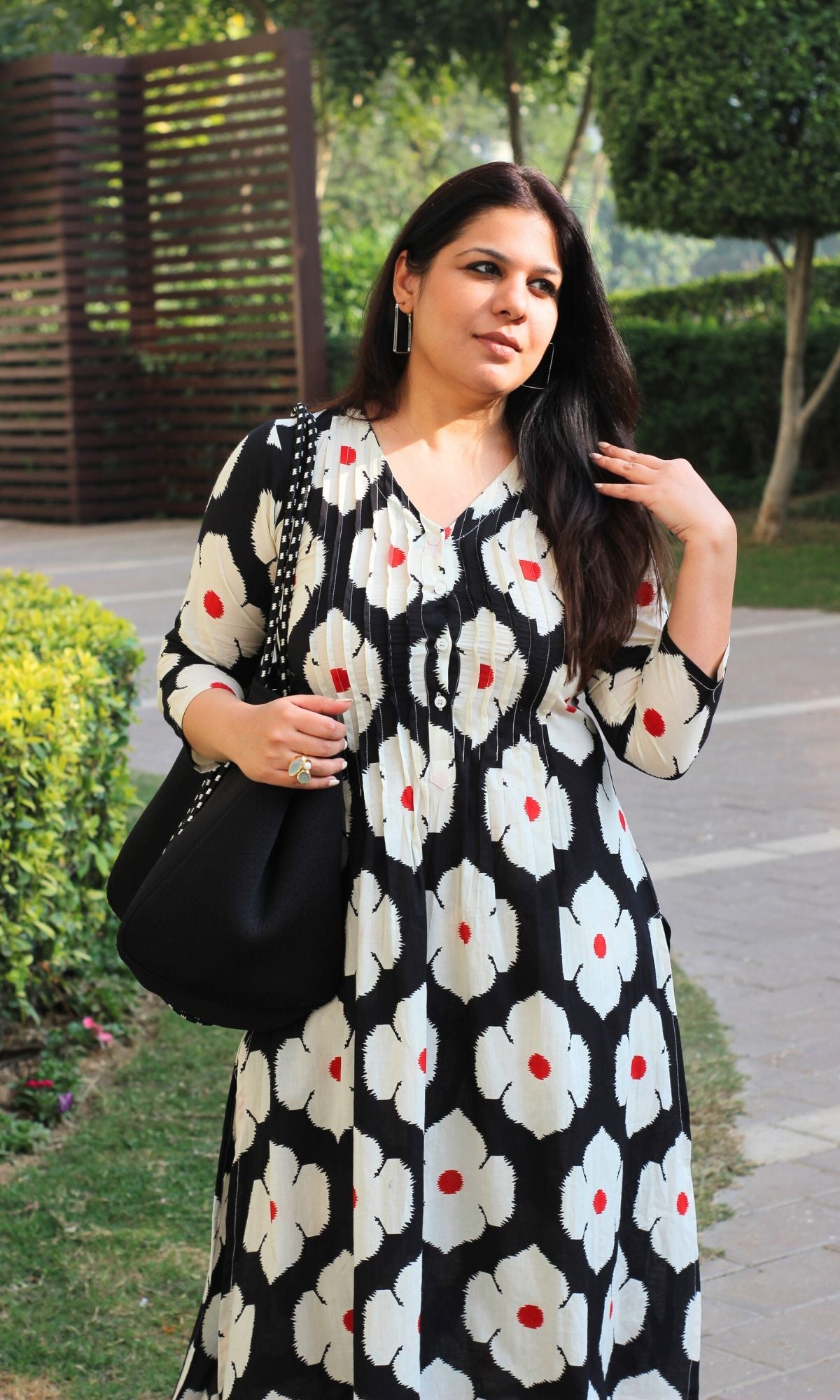Cotton Black & White Hibiscus Printed Coord - Baareeki