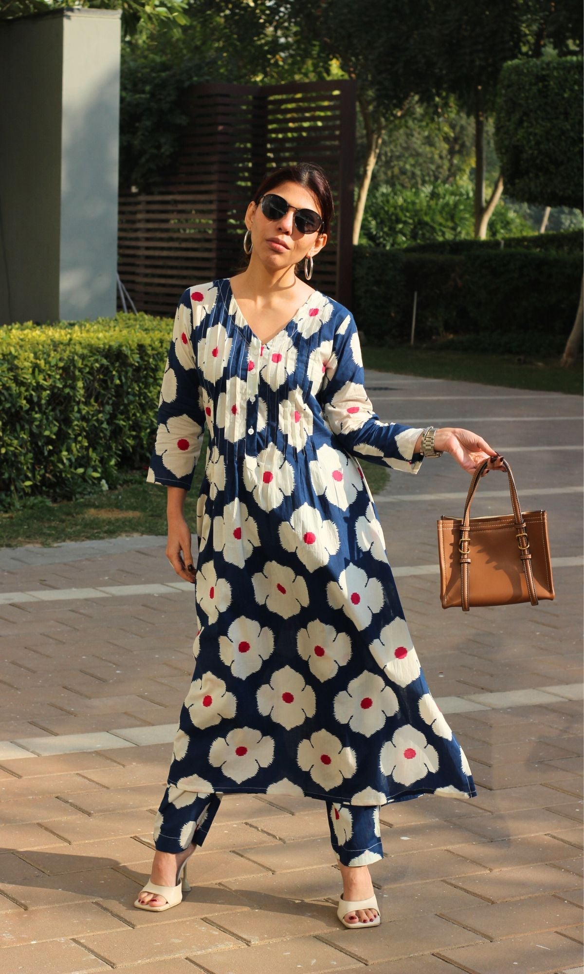 Cotton Blue & Pink Hibiscus Printed Coord - Baareeki
