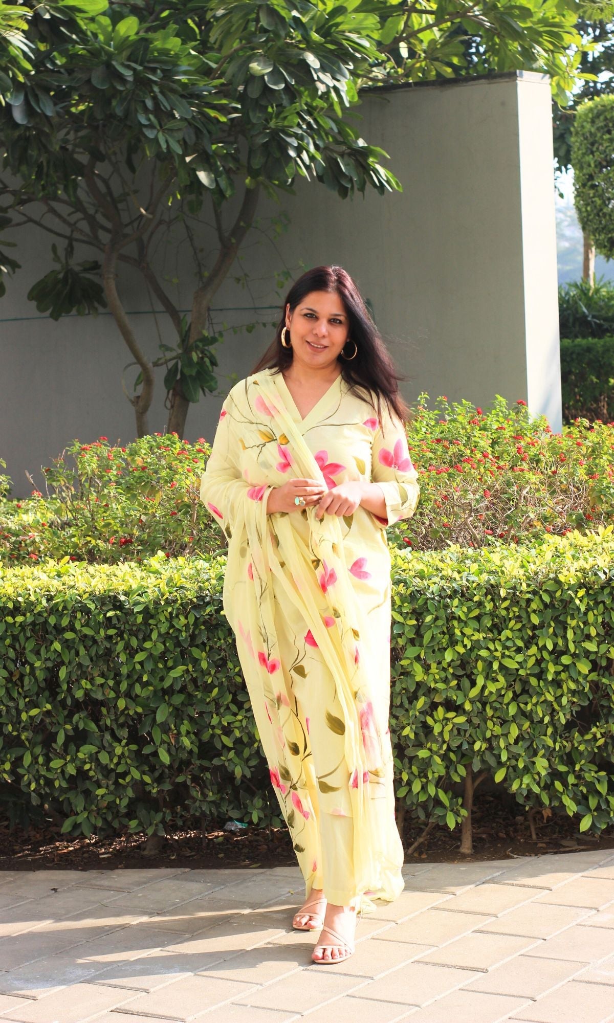 Cotton Hand Brush Pale Lemon Suit with Chiffon Dupatta - Baareeki