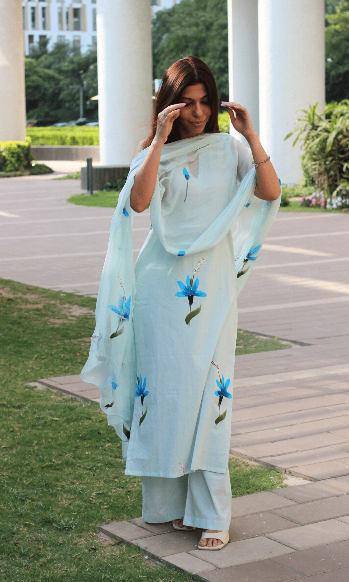 Cotton Ice Blue Handbrush Painted Sleeveless Kurta, Palazzo & Haindpainted Chiffon Dupatta - Baareeki
