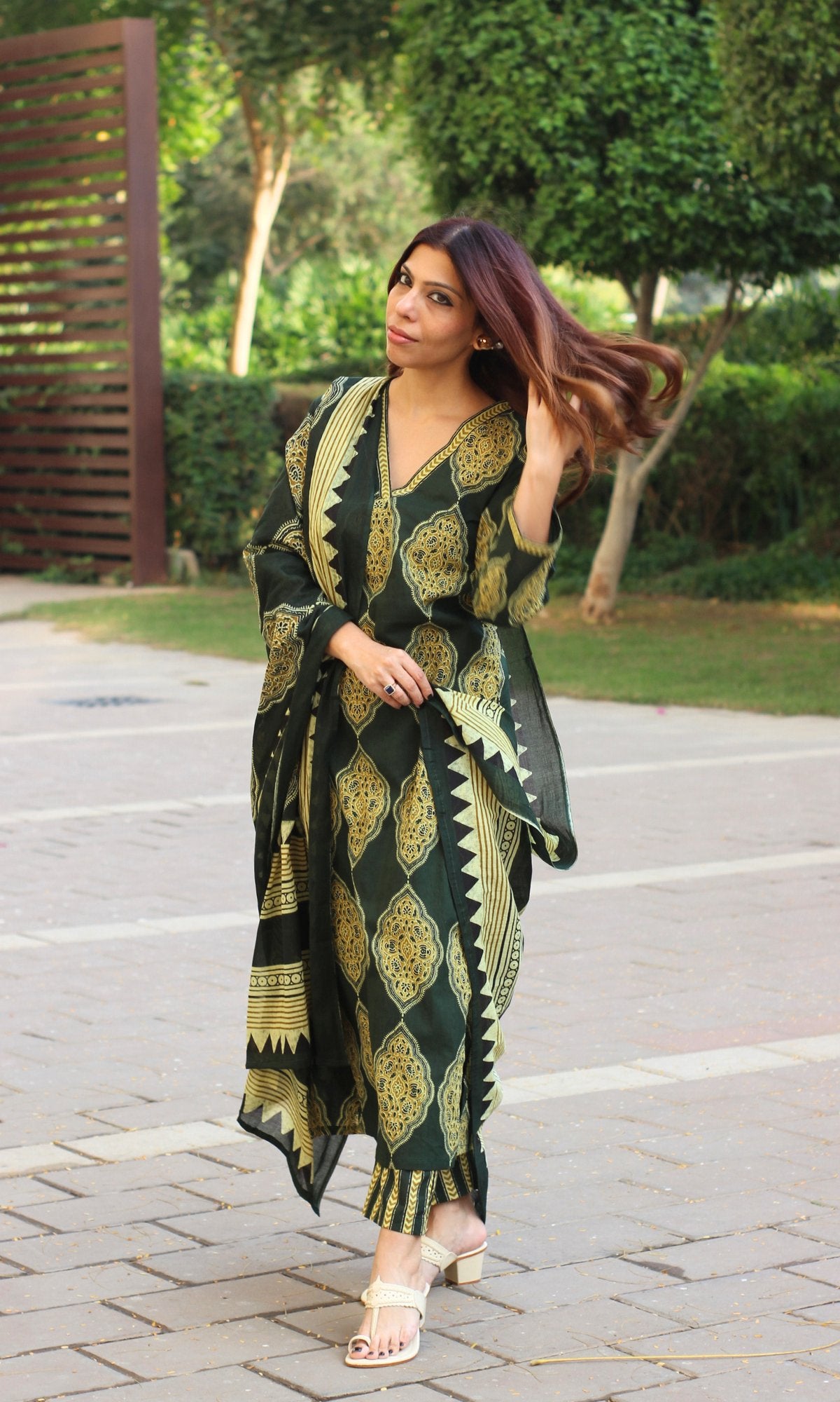 Cotton Kale Geometric Mughal Print Suit with Cotton Printed Dupatta - Baareeki