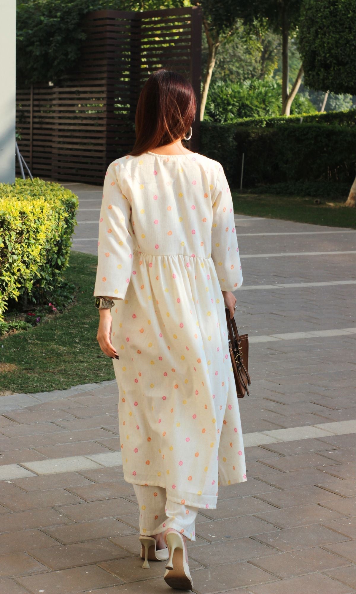 Cotton Linen Blend Off - White Pleated Kurta & Pants - Baareeki