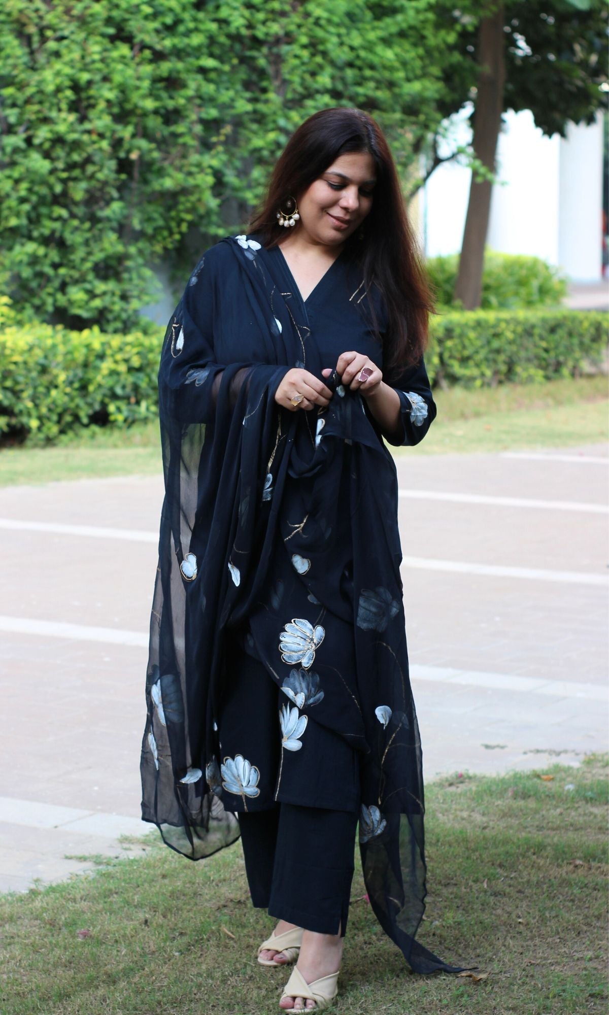 Cotton Midnight Handbrush Suit Set with Chiffon Handpainted Dupatta - Baareeki