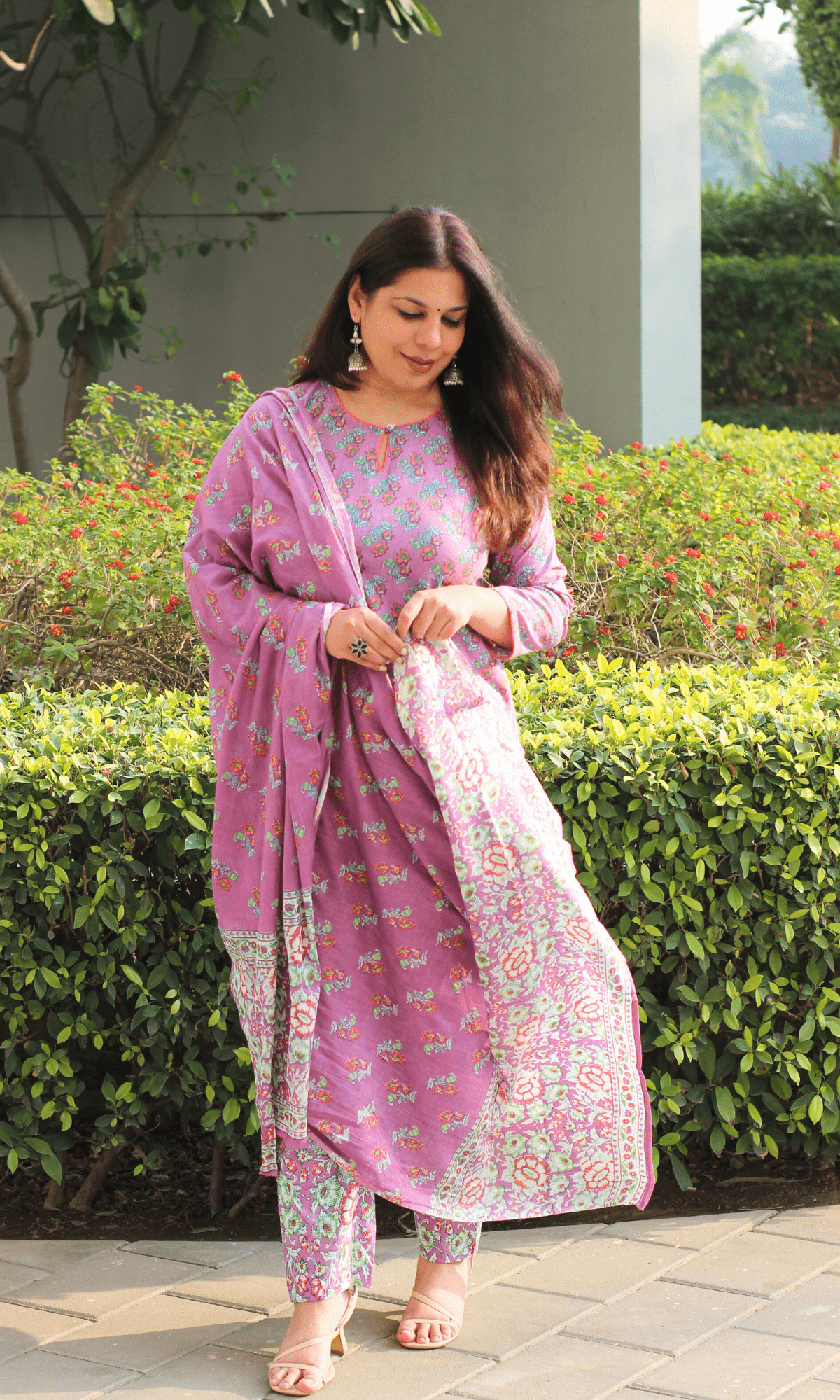 Cotton Onion Pink Booti Print Suit With Cotton Printed Dupatta - Baareeki