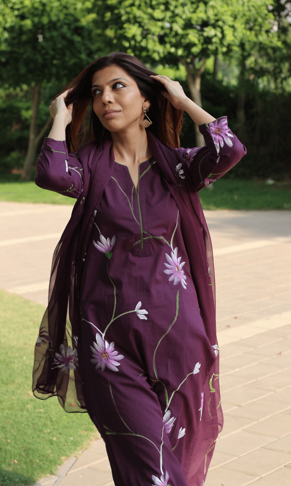 Cotton Plum Petal Handbrush Suit with Chiffon Hand - painted Dupatta - Baareeki