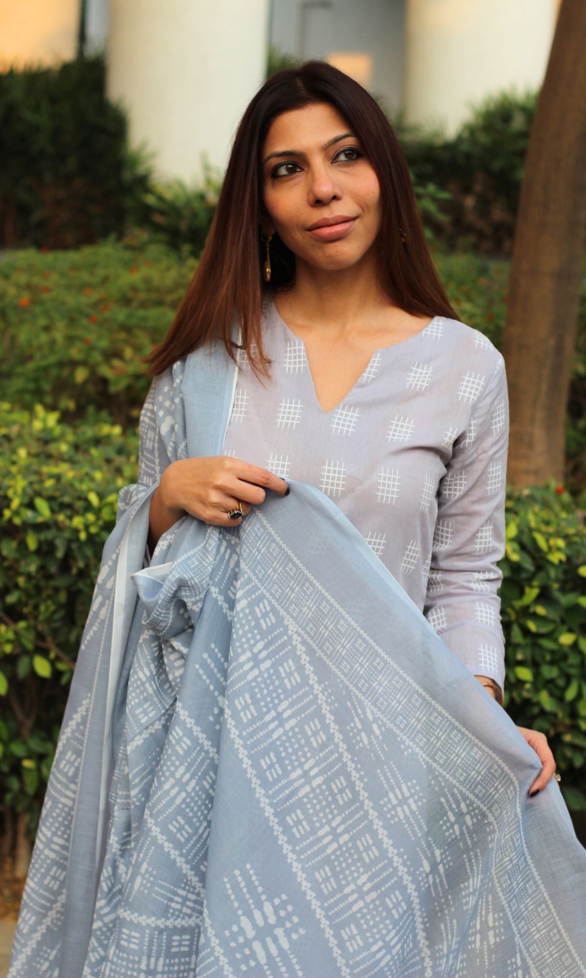 Cotton Purple Haze Weaved Kurta & Mul Printed Dupatta - Baareeki
