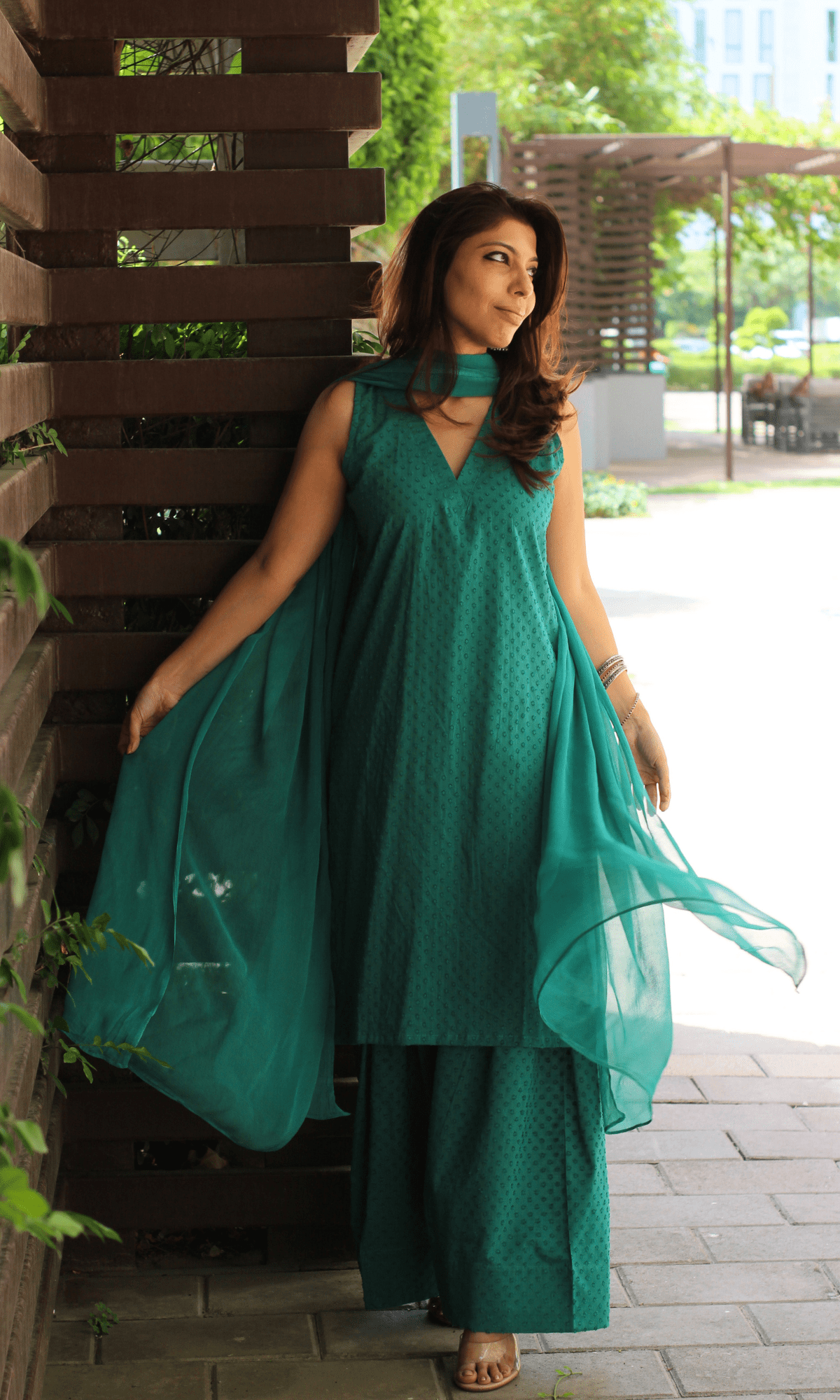 Cotton Slub Dobby Green Sleeveless Short Kurta with Farshi Salwar & Chiffon Dupatta - Baareeki