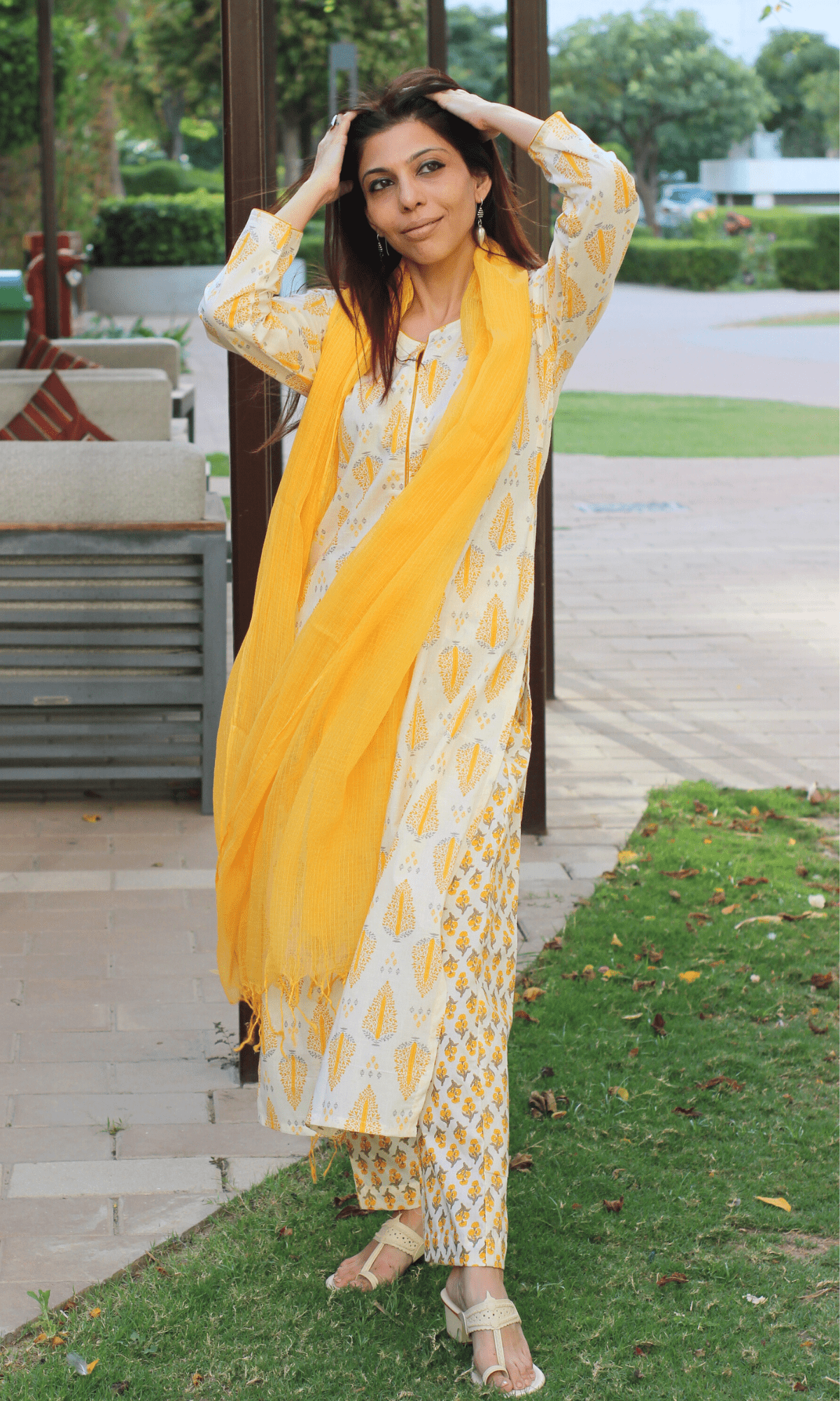Cotton Sunlit Breeze Printed Kurta, Pant with Kota Doria Dupatta - Baareeki