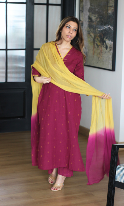 Plum Handloom Cotton Dobby Kurta, Pant & Chiffon Ombre Dupatta