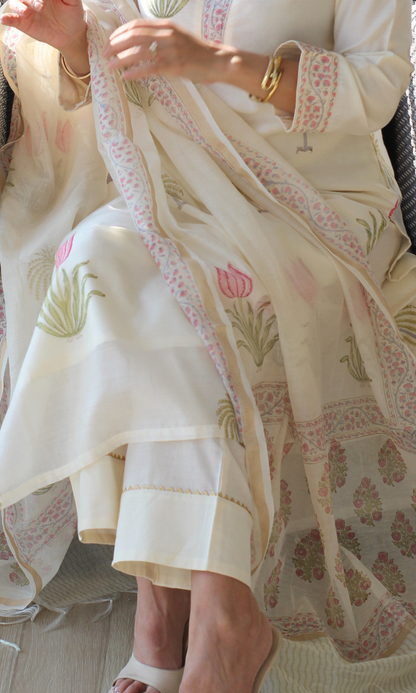 Seher Chanderi Silk Handblock Printed Kurta , Dupatta & Cotton Pants