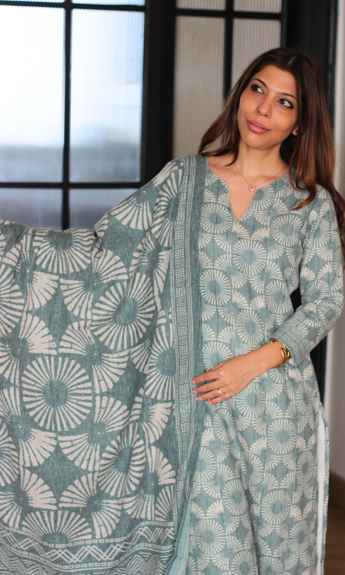 Sagewood Linen Woven Lurex Printed Kurta, Dupatta & Cotton Pants