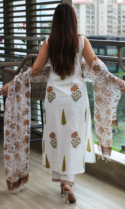 Ziya White Mughal Print Sleeveless Kurta, Kota Doria Handblock Print Dupatta with Cotton Pants
