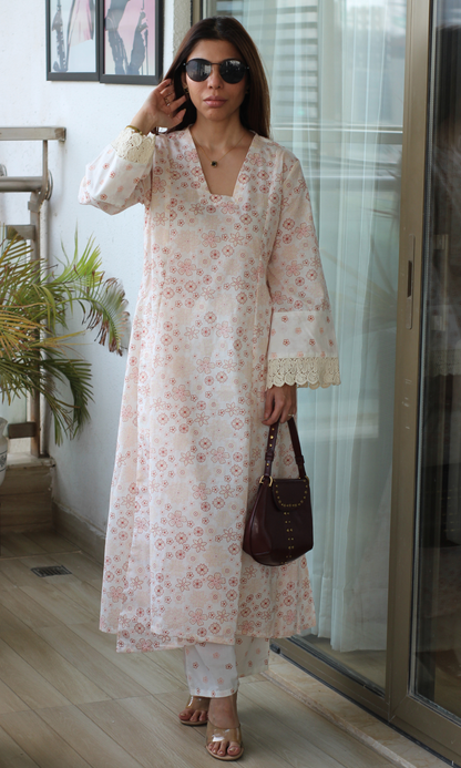 Pearl Floral High Low Kurta with Cotton Printed Pants