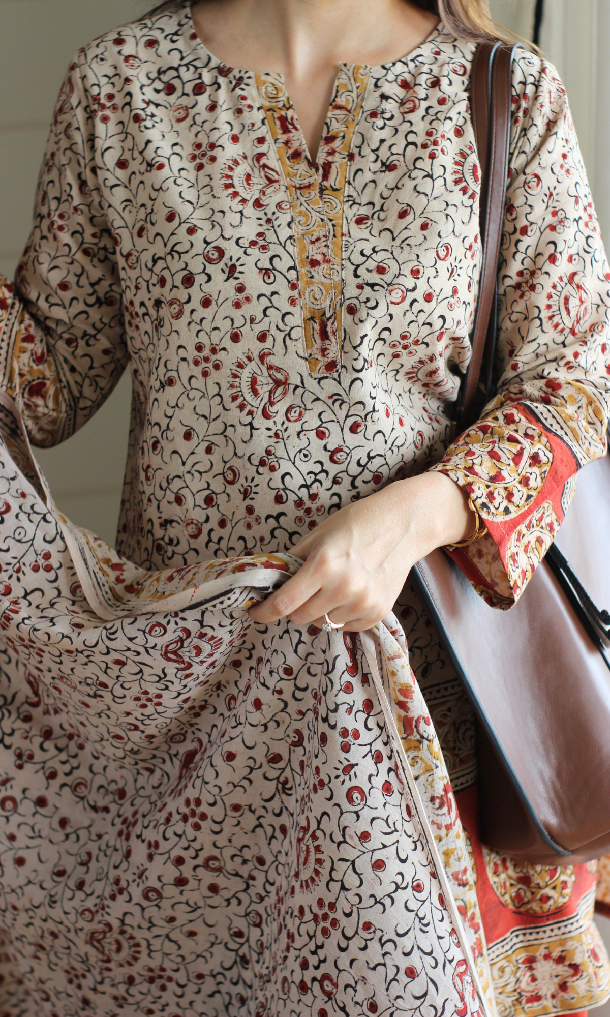 Beige & Red Handblock Kalamkari Print Kurta , Dupatta & Cotton Farshi Salwaar