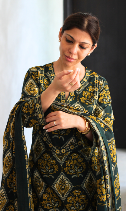 Deep Forest & Yellow Leaf Block Print Kurta, Dupatta & Cotton Pants
