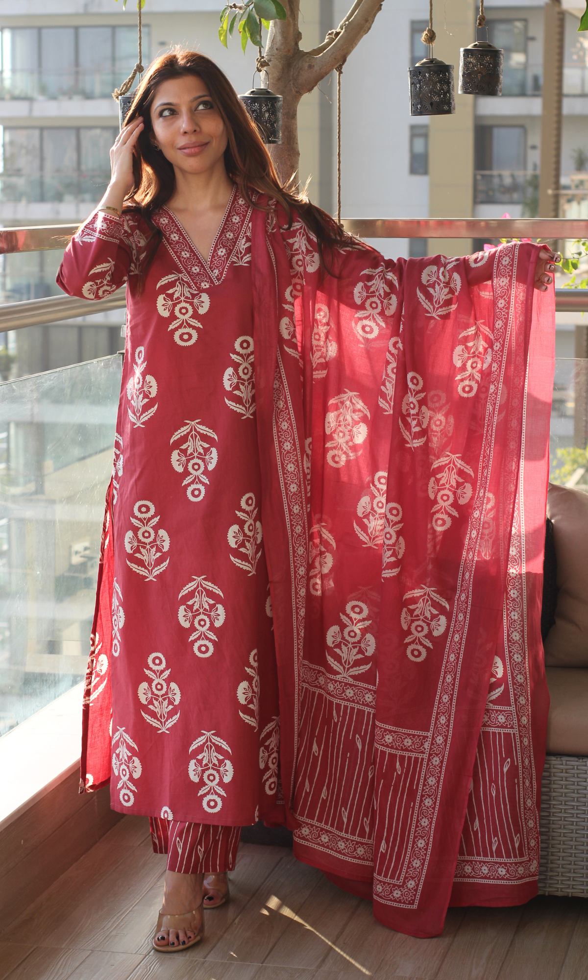 Cotton Salmon Mughal Print Kurta, Dupatta & Cotton Printed Pants