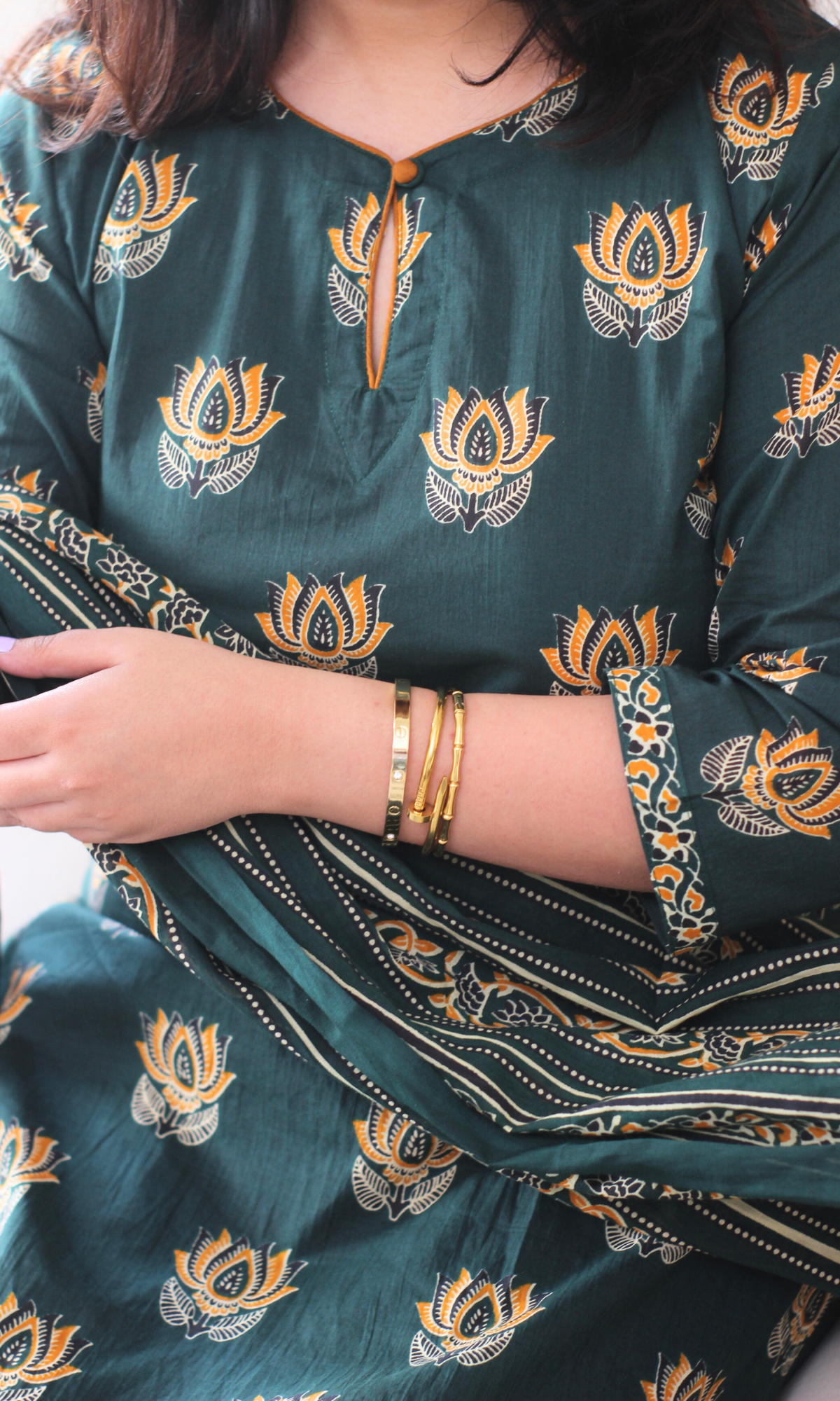 Cotton Green Lotus Mughal Kurta, Dupatta & Cotton Pants