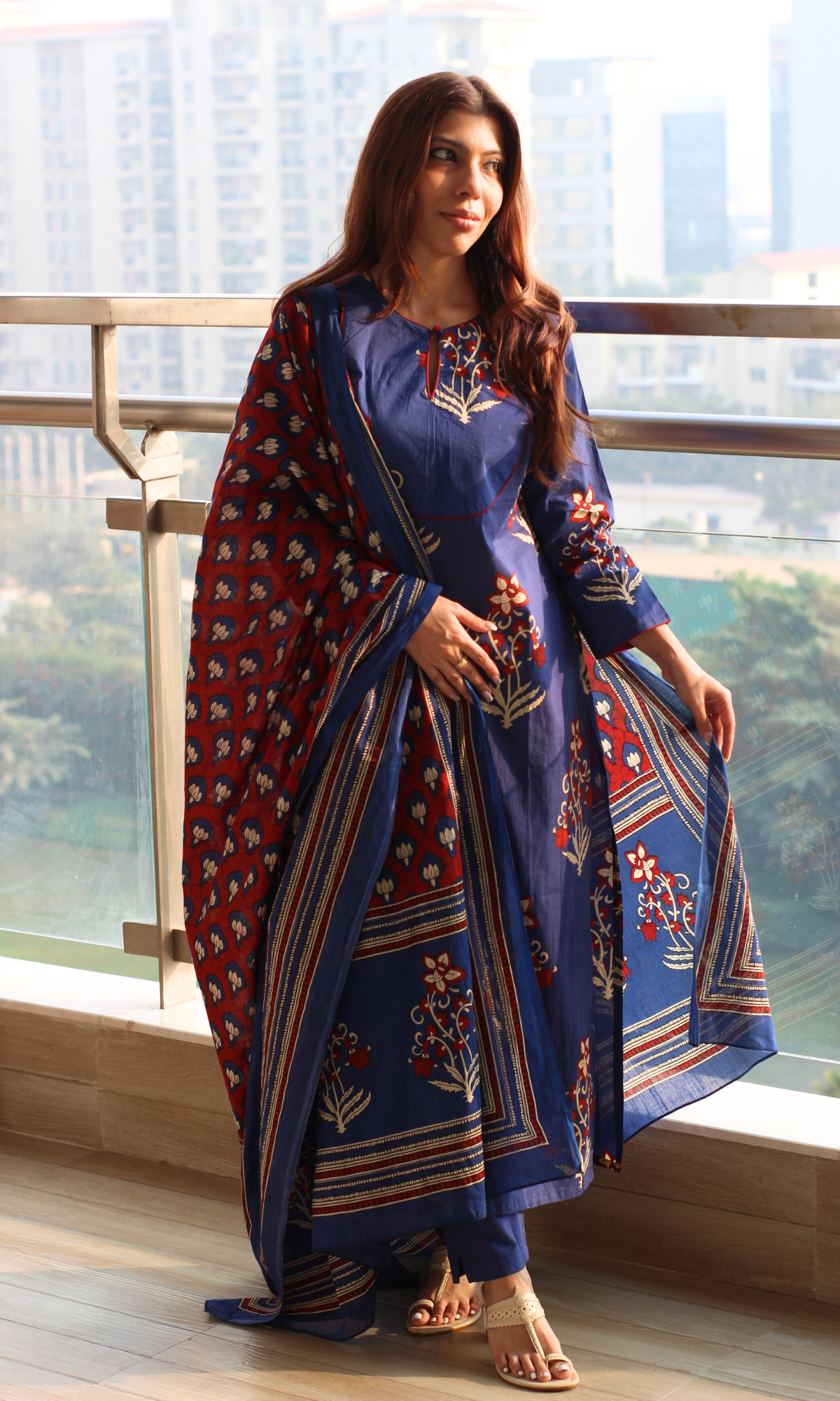 Cotton Neelam Gul Mughal Print Kurta, Contrast Printed Dupatta & Pants