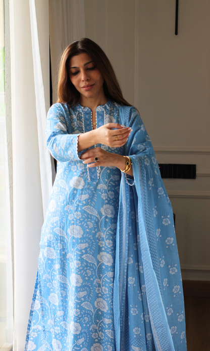 Sea Blue laced neck floral Kurta, Dupatta & Afgani Pants