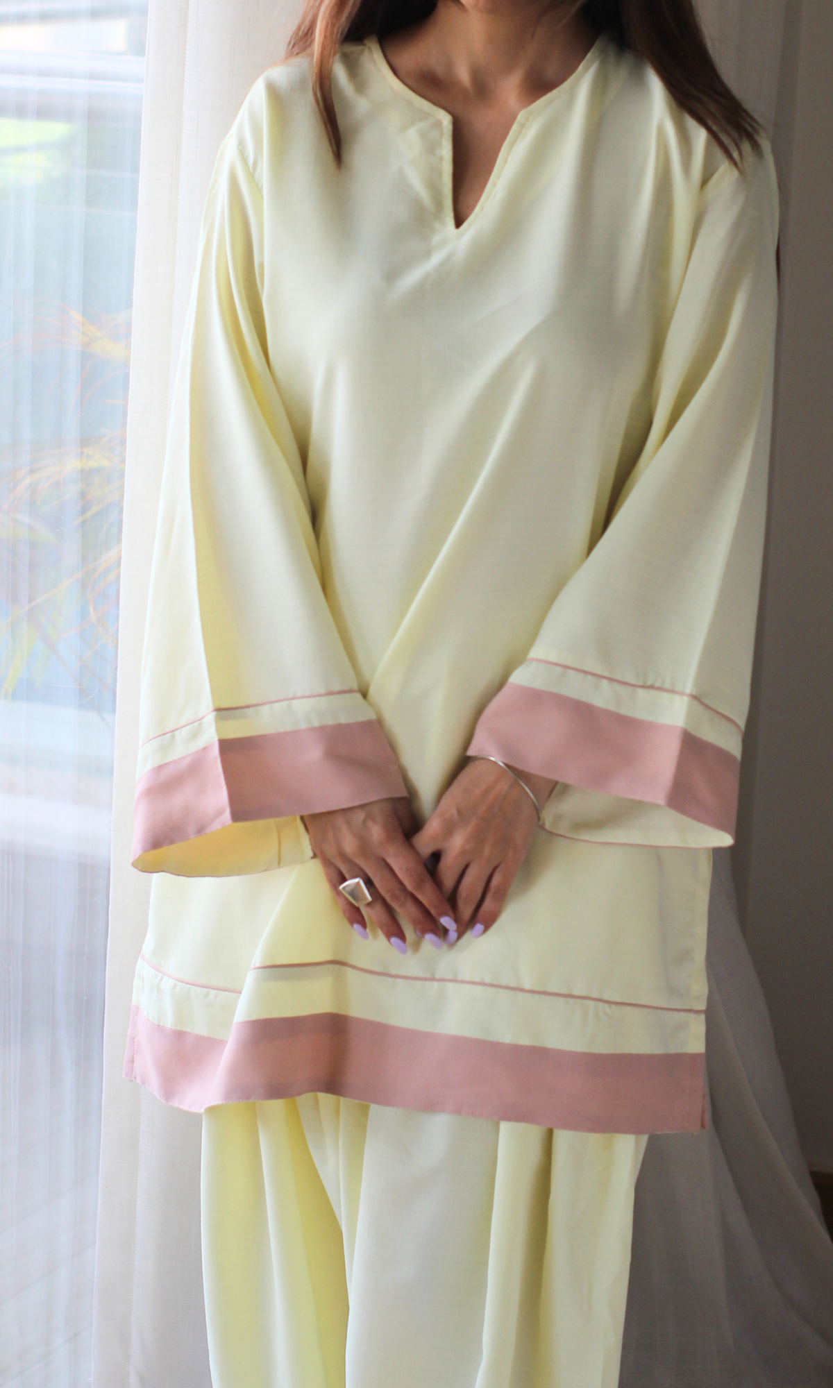Butter Bloom Contrast Detailed Kurta with Farshi Salwaar