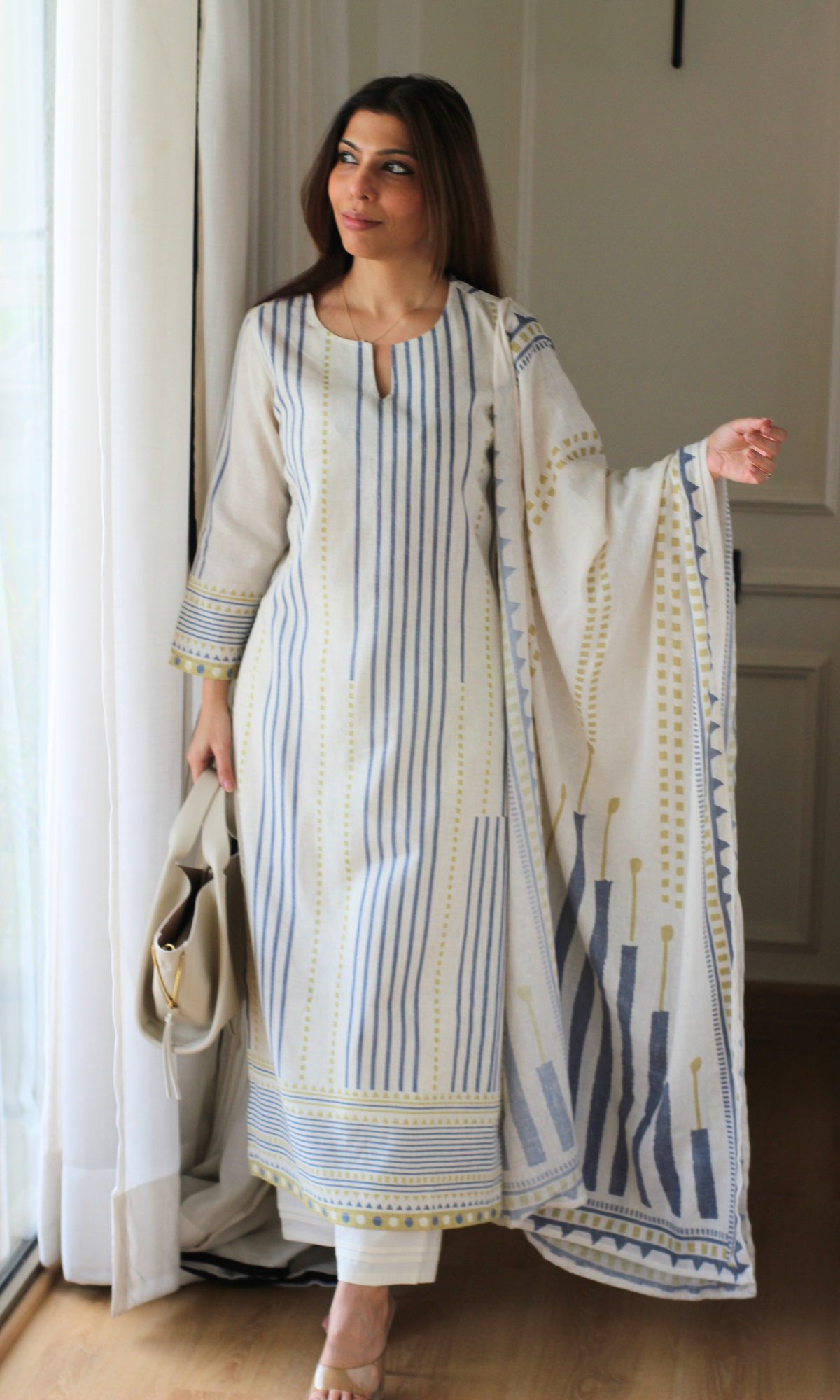 Morning Tide Linen Blend Kurta, Dupatta & Cotton Pants