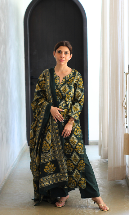 Deep Forest & Yellow Leaf Block Print Kurta, Dupatta & Cotton Pants