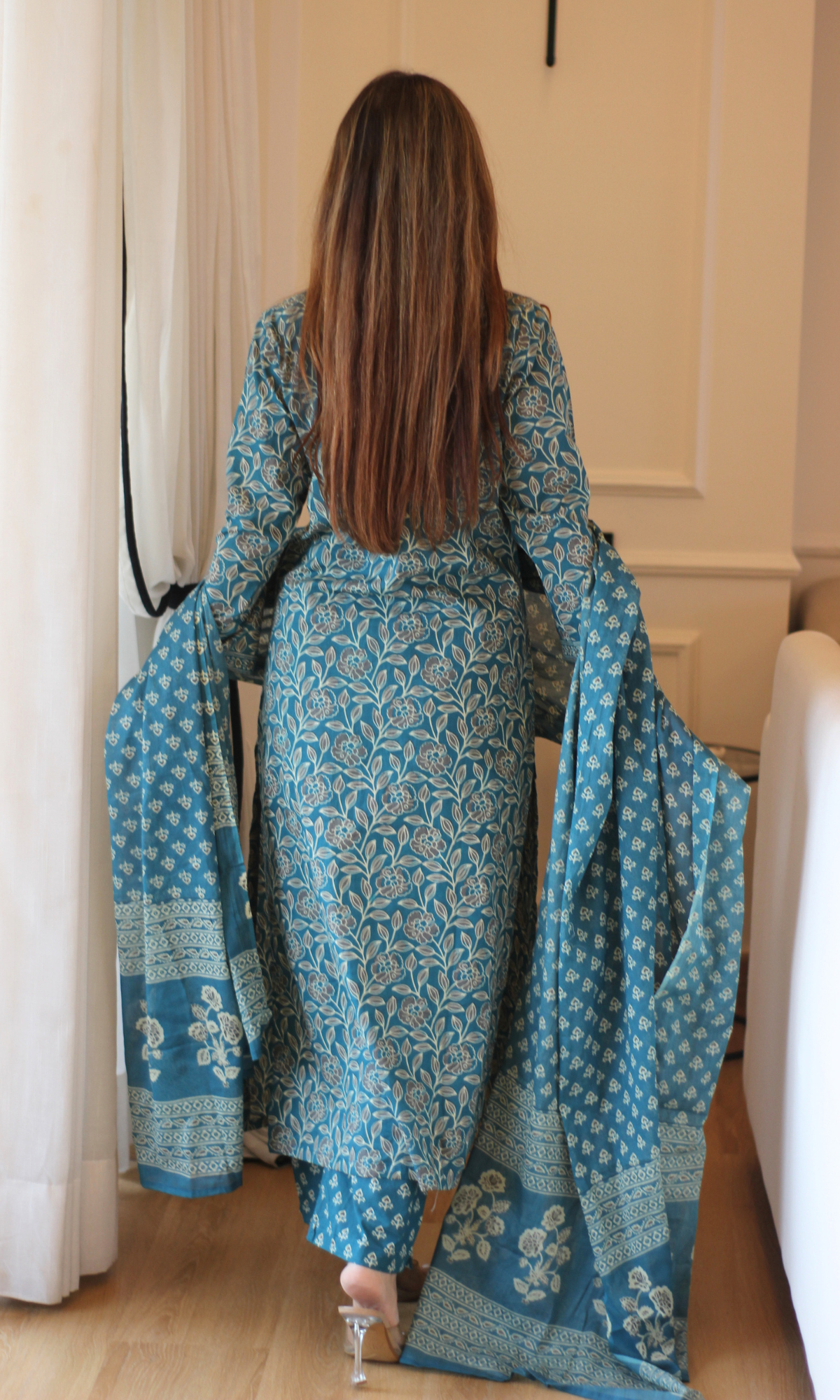 Aabroo Teal Block Printed Kurta, Pants & Cotton Printed Dupatta