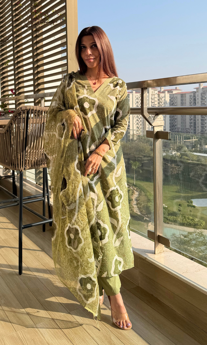Cotton Olive Shibori Print Kurta & Pants with Kota Doria Printed Dupatta