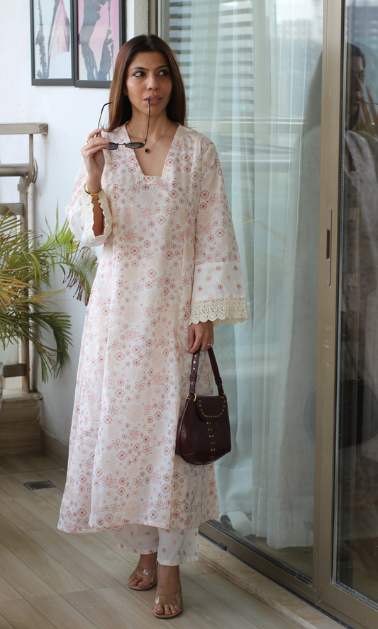 Pearl Floral High Low Kurta with Cotton Printed Pants